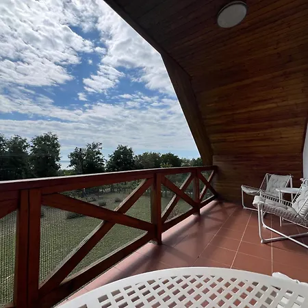 Szoloskert Lejlighed